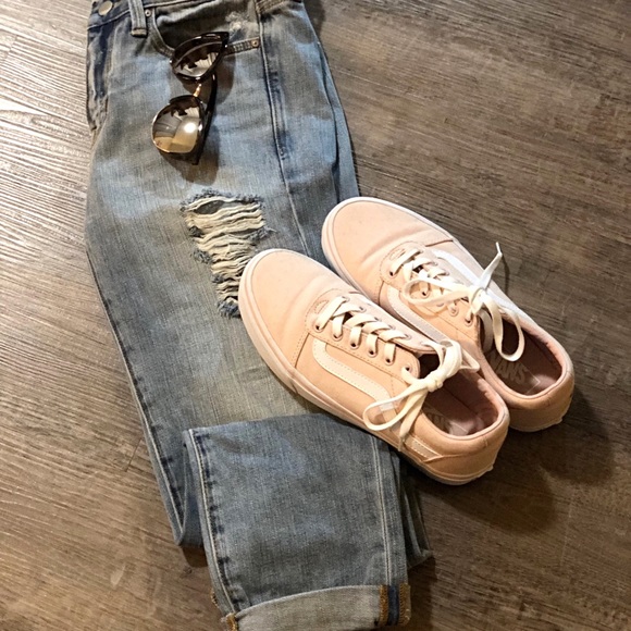 🌻Gap Boyfriend Jeans🌻 - Picture 3 of 6